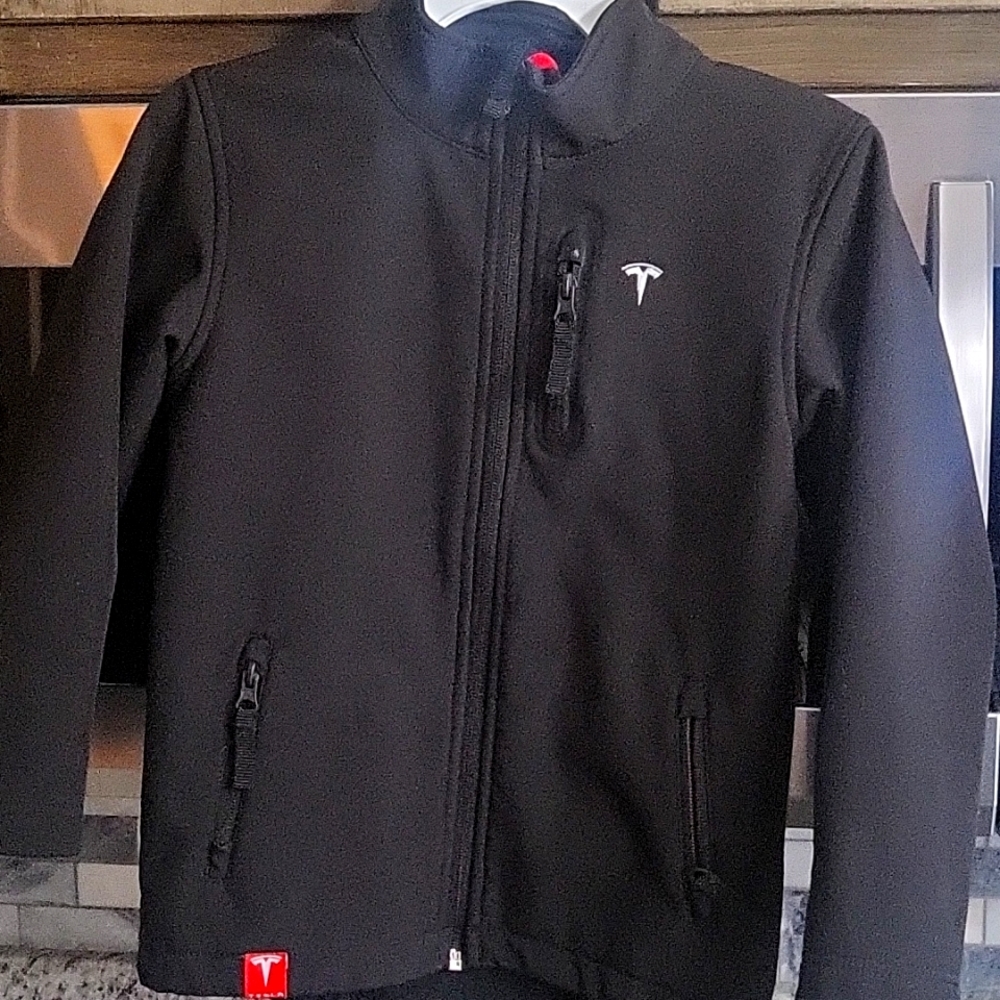 Kids youth boys size 8 Tesla Jacket real looks like new